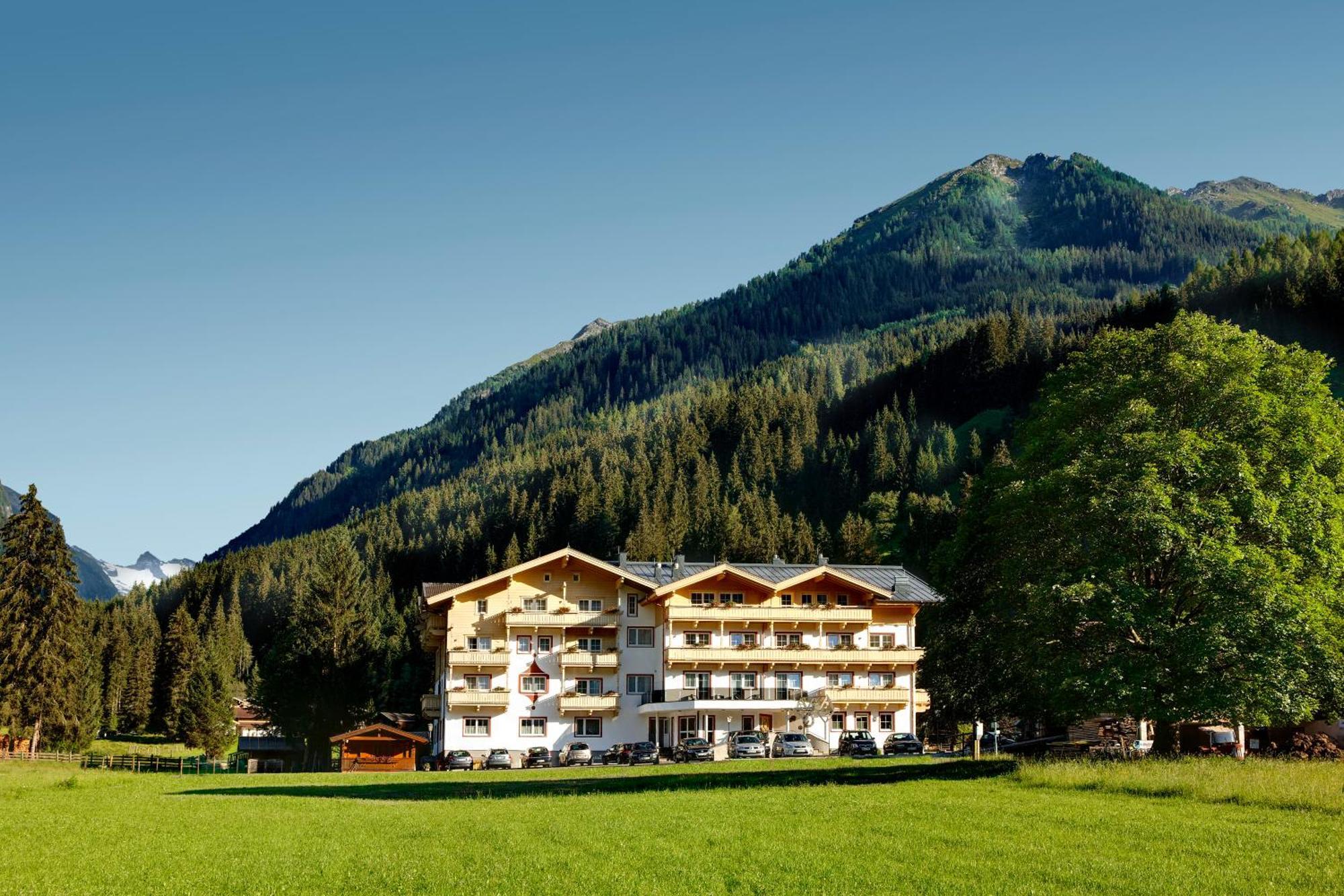 Hotel Grundlhof Брамберг-ам-Вільдкогель Екстер'єр фото