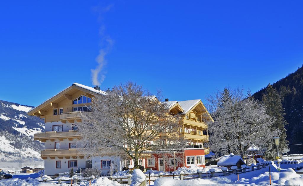 Hotel Grundlhof Брамберг-ам-Вільдкогель Екстер'єр фото