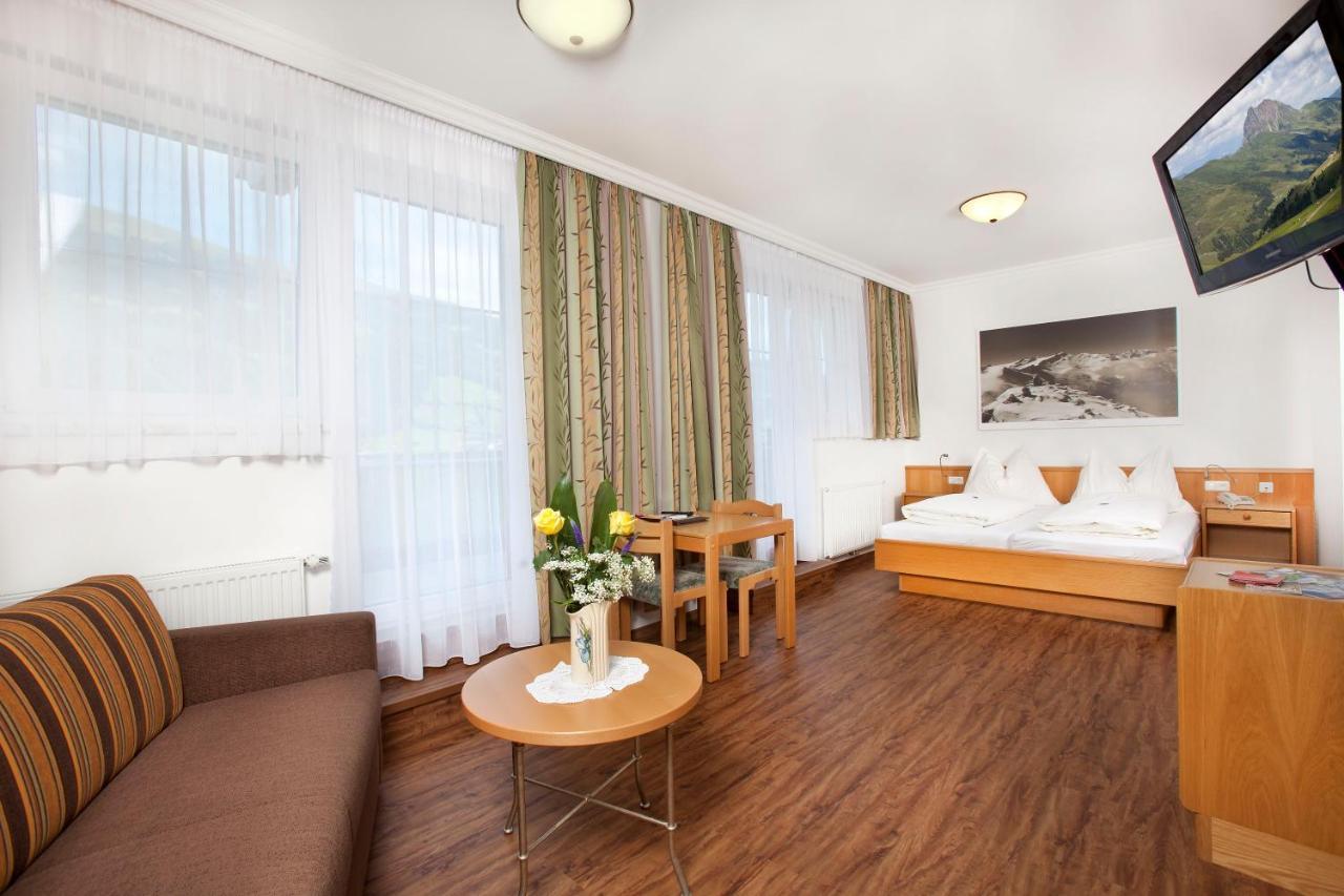 Hotel Grundlhof Брамберг-ам-Вільдкогель Екстер'єр фото